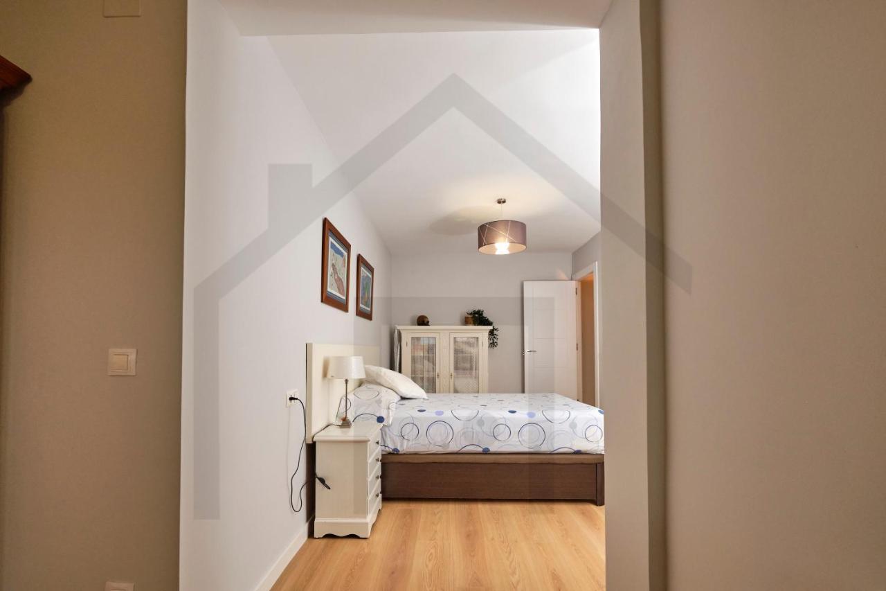Bed and breakfast Espectacular Atico A Un Paso Del Centro De Gijón Extérieur photo